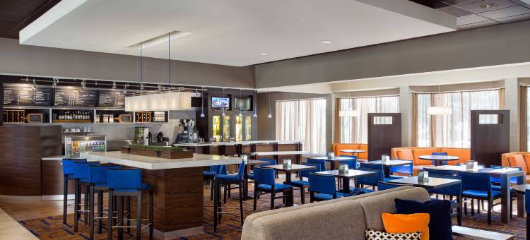 丹佛中央公园万豪万怡酒店(Courtyard Denver Central Park)图片