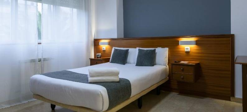 肯辛顿酒店(Hotel Alda Narón)图片