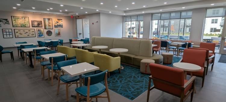 辛辛那提中城奥克利希尔顿惠庭套房酒店(Home2 Suites by Hilton Cincinnati Midtown Oakley)图片