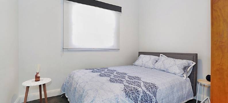 Long Jetty Lake House -Long Jetty, Central Coast Fully Renovated 3 bed Cottage,图片