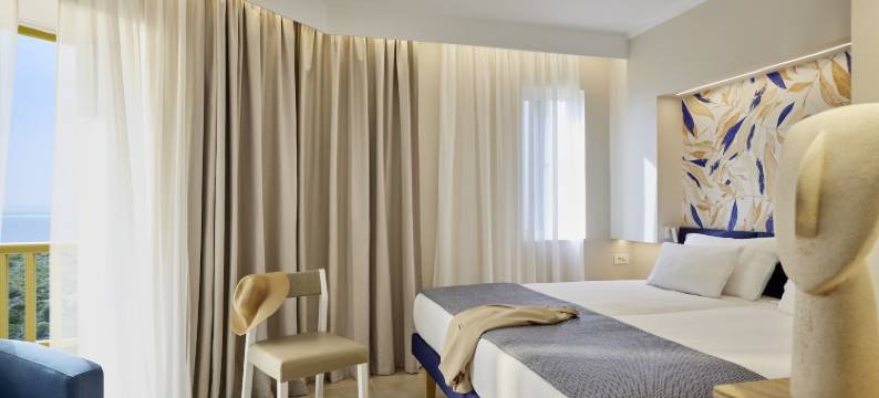 达戴劳斯罗宾逊(Robinson Daidalos)图片