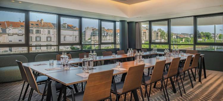 雷恩斯雷迪森酒店(Radisson Hotel Reims)图片