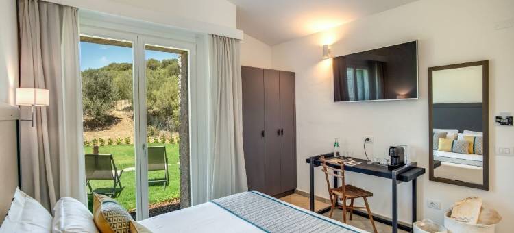 卡拉辛齐亚斯度假村(Cala Sinzias Resort)图片