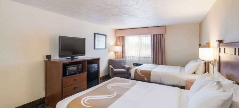 科达伦凯艺套房酒店(Quality Inn & Suites Coeur d'Alene)图片