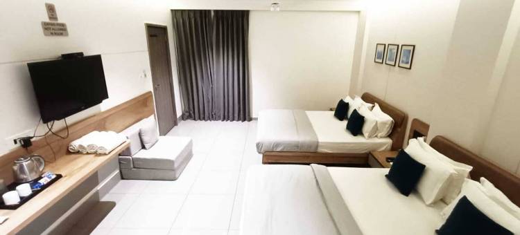 坎特酒店 by GoHotels - 靠近什里德瓦卡迪什寺(Hotel Kant by GoHotels - Near Shree Dwarkadhish Temple)图片