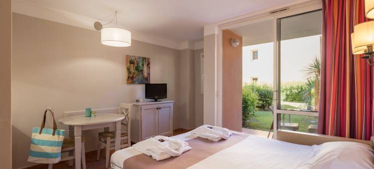 戛纳芒代利厄皮耶雷假日住宅(Pierre & Vacances Residence Cannes Mandelieu)图片