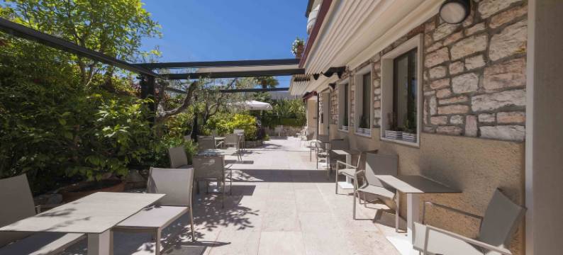 太阳巴多利诺酒店(Hotel Al Sole Bardolino)图片