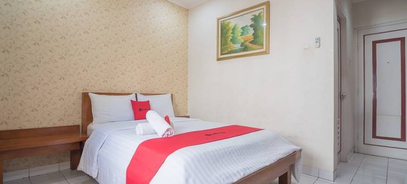 红多兹酒店-近塞特拉萨里商场2号(RedDoorz Near Setrasari Mall 2)图片