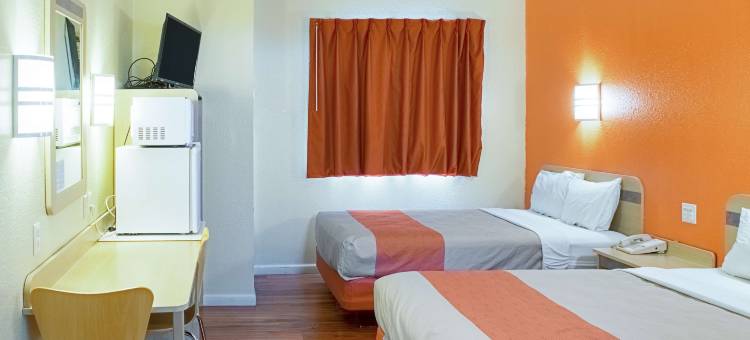 西摩北6号汽车旅馆(Motel 6 Seymour, in - North)图片