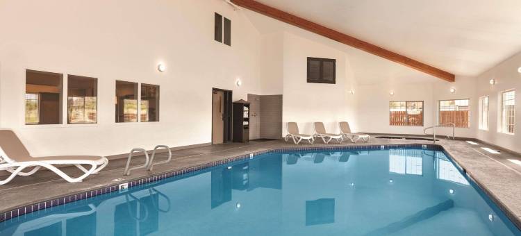 俄勒冈州普林维尔雷迪森乡村套房酒店(Country Inn & Suites by Radisson, Prineville, or)图片