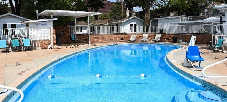 梨酒旅馆(Parry Lodge)图片