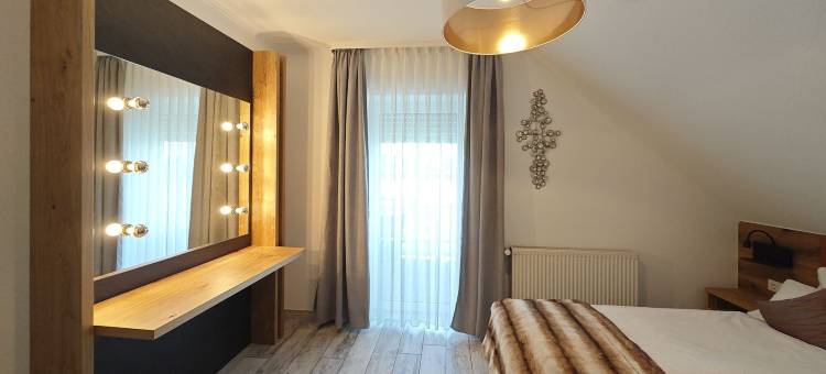 湖畔米凯拉度假村有限合伙公司(Lakeside Resort Michaela)图片