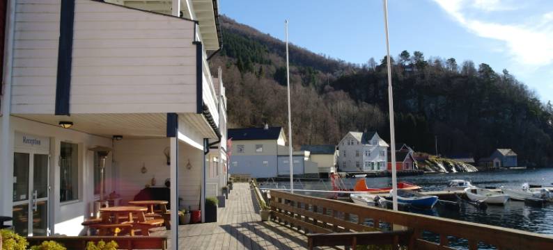 泰森索奥富力提酒店(Tysnes Sjø og Fritid)图片