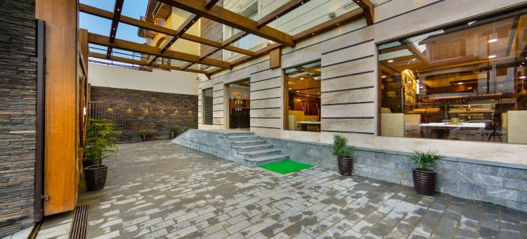 斯里纳格克拉克斯旅馆(Clarks Inn Srinagar)图片