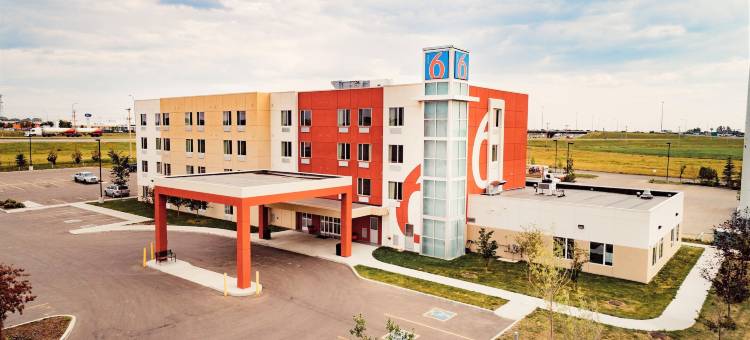 阿尔伯达艾尔德里 6 号汽车旅馆(Motel 6 Airdrie, AB)图片