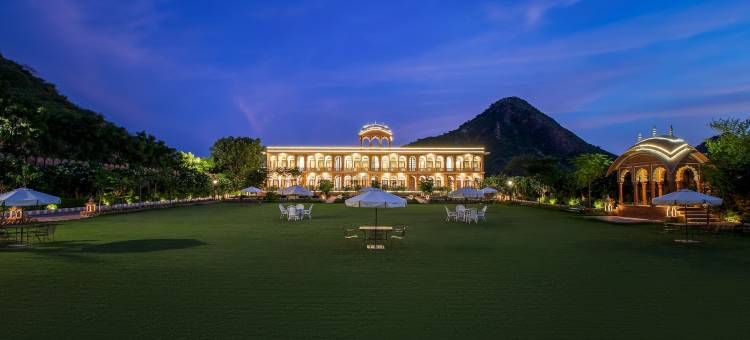 乌代普尔瓦蒂吲哚普拉生命之树度假酒店(Tree of Life Inderpura Resort Udaipurwati)图片