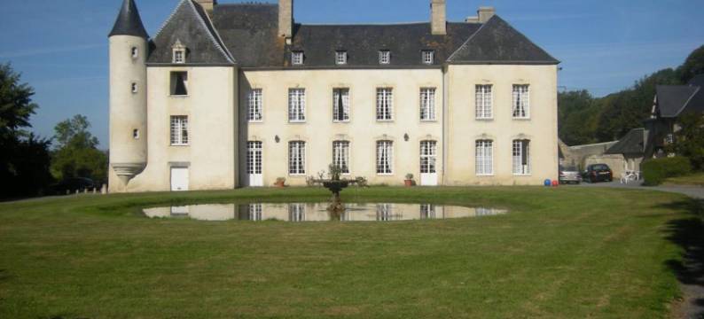 阿斯尼埃贝桑住宿加早餐旅馆(Le Château d'Asnières en Bessin)图片
