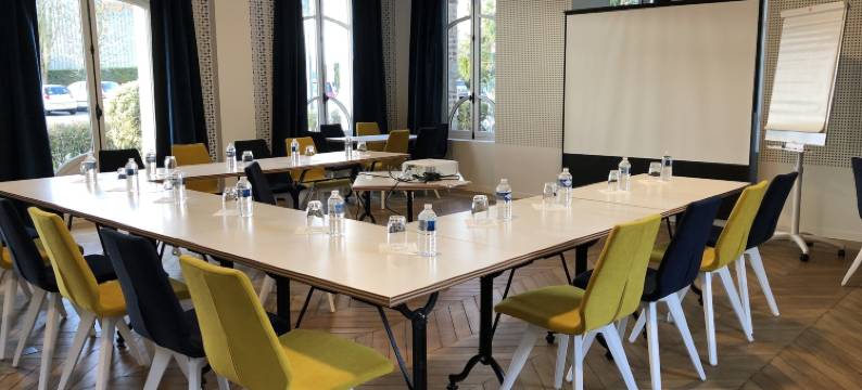 玛雷纳酒店(Mayrena Hotel)图片