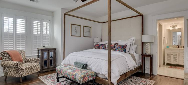 伯勒尔和弗林的农场(Burrell and Flynn's Farm)图片