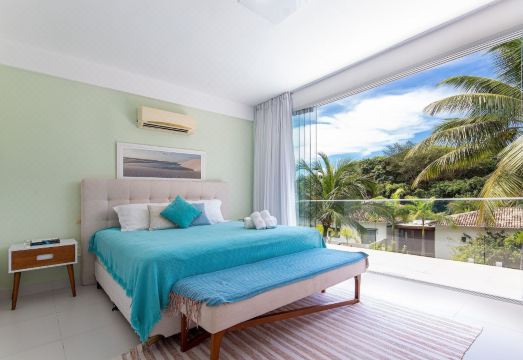 Tree House with Private Pool by Carpediem Hotel Overview