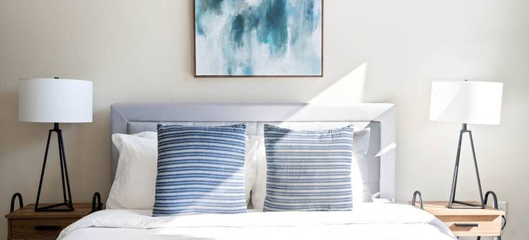 Balcony Views and Thoughtful Design - Cozy Sanctuary图片