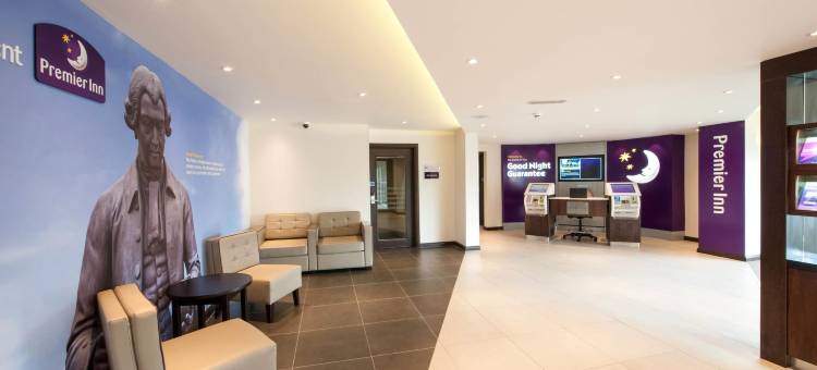 特伦特河畔斯托克哈雷普瑞米尔酒店(Premier Inn Stoke-On-Trent (Hanley))图片