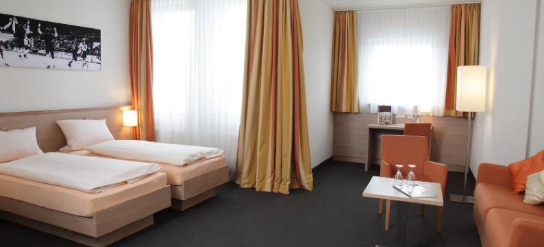 大瓦尔斯塔特商务运动酒店(Business & Conference Sporthotel Großwallstadt)图片