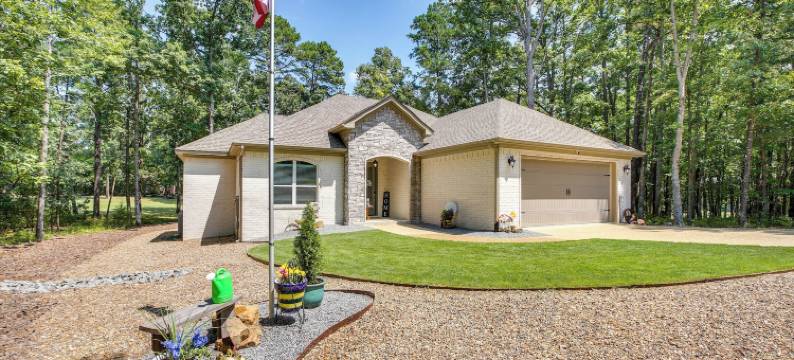 高尔夫球场景观：温泉村之家！(Hot Springs Village Home with Golf Course View!)图片