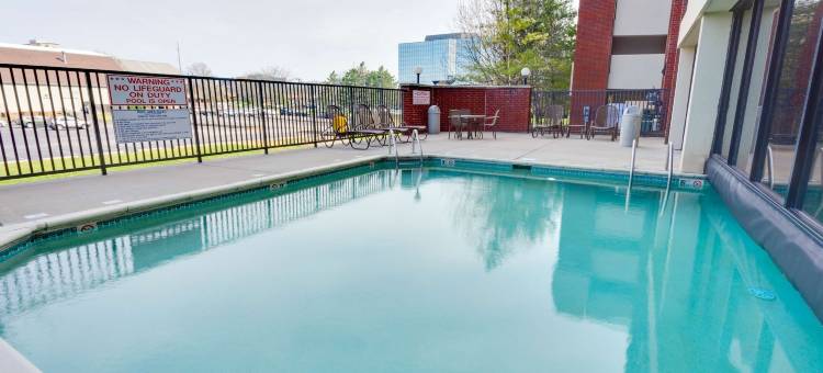 奥佛兰公园德鲁里套房酒店(Drury Inn & Suites Overland Park)图片