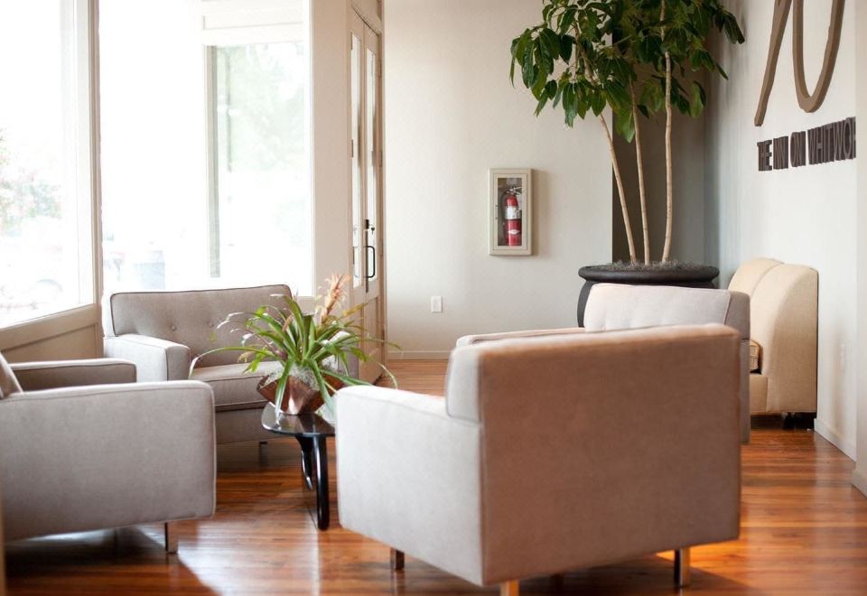 The Inn on WhitworthHotel Overview