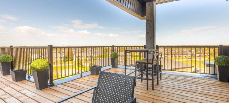 维多利亚维尔品质酒店套房(Quality Inn & Suites)图片