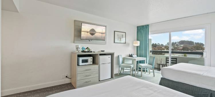 拉塞雷纳旅馆(La Serena Inn)图片