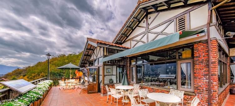 南投清境来福居图片