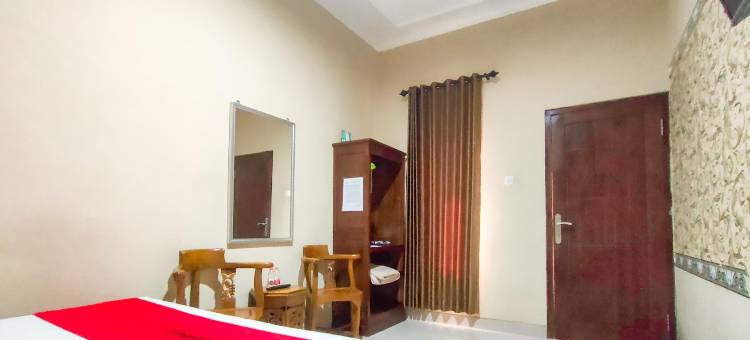 卡尔塔苏拉格拉哈阿迪卡亚伊斯兰酒店(RedDoorz Syariah @ Graha Adi Karya Kartasura)图片