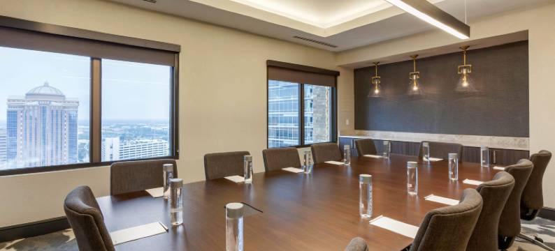 休斯顿市中心会议中心坎布里亚酒店(Cambria Hotel Houston Downtown Convention Center)图片