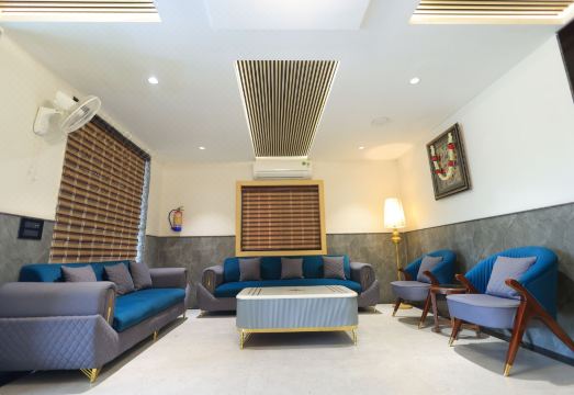 Hotel Sar Kamla Dham Hotel Overview