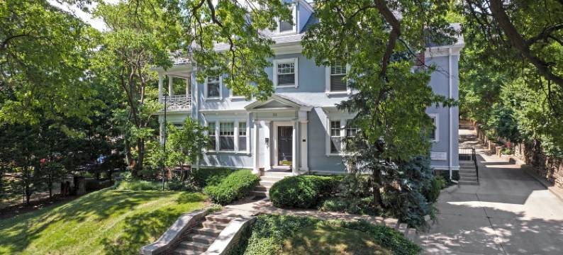 广场更南之地城市旅馆(Southmoreland on the Plaza an Urban Inn)图片