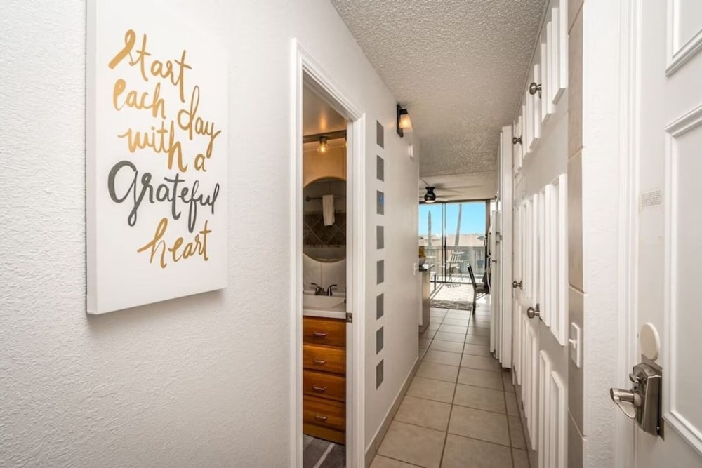 The Ocean View ResidenceOver view