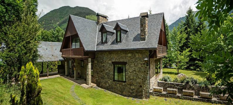 Holiday Home in Vielha near Baqueira Ski Area图片