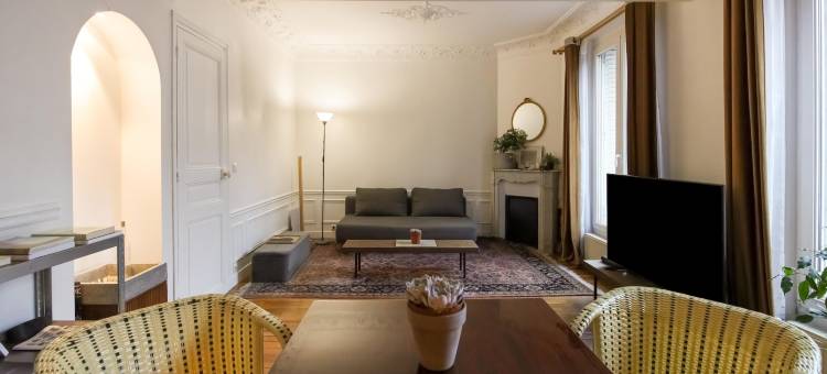 Apartment in Paris near Line 14 Metro图片