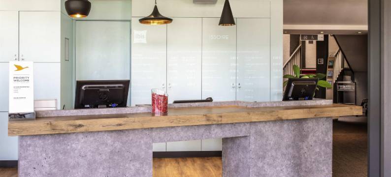 宜必思伊苏瓦尔酒店(Ibis Issoire)图片