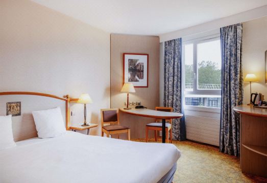 Hôtel Mercure Nevers Pont de LoireHotel Overview