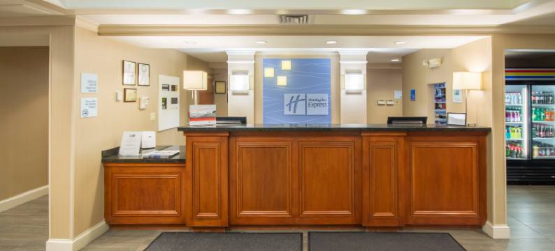 智选假日套房酒店奥本(Holiday Inn Express & Suites AUBURN by IHG)图片