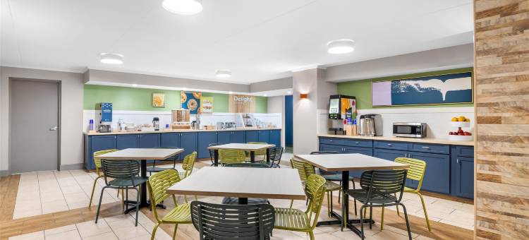 希尔顿Spark罗阿诺克市民中心酒店(Spark by Hilton Roanoke Civic Center)图片