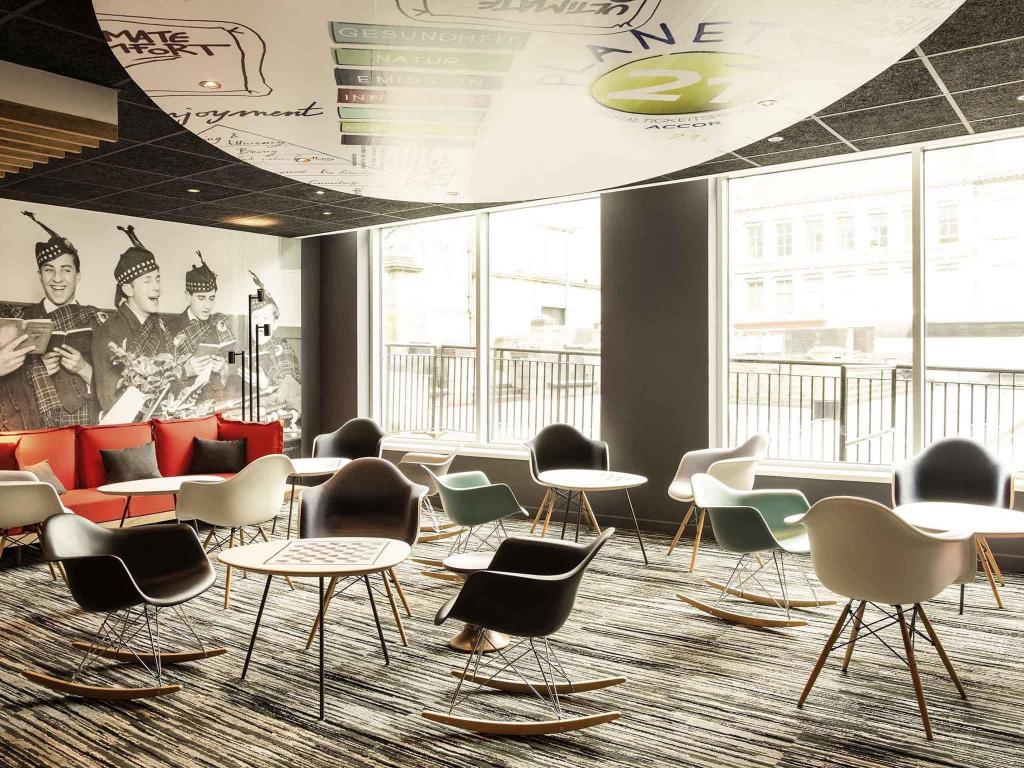 Ibis Edinburgh Centre Royal Mile - Hunter SquareOver view