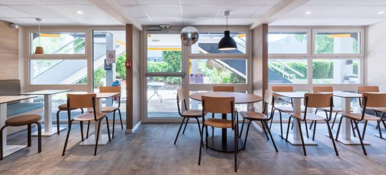 拉育婴尼奥尔东普瑞米尔经典酒店(Premiere Classe Niort Est - la CRÈCHE)图片