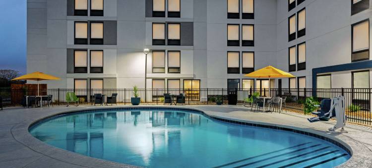 希尔顿欢朋酒店-堪萨斯城机场(Hampton Inn Kansas City-Airport)图片