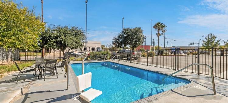 Days Inn by Wyndham San Antonio Downtown图片