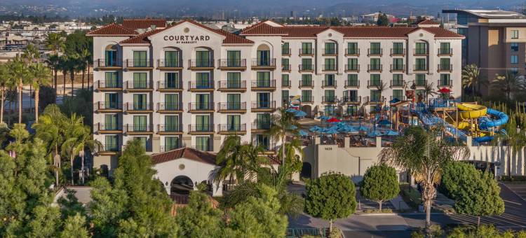 阿纳海姆主题乐园入口万怡酒店(Courtyard by Marriott Anaheim Theme Park Entrance)图片