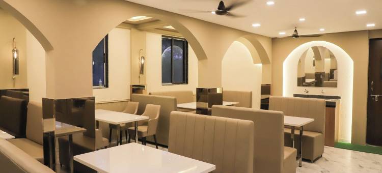 德万什里酒店客房和餐厅(Hotel Devanshri Rooms & Restaurant)图片